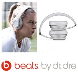 Beats Solo3 Wireless On-Ear Headphones (Silver)